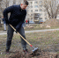 Два курганских сквера очистили сотрудники правительства - Правительство Курганской области