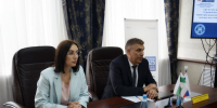 В облизбиркоме обсудили подготовку к выборам депутатов Курганской областной Думы в ходе семинара с председателями территориальных избирательных комиссий. Встреча прошла с участием члена ЦИК России Людмилы Маркиной - Избирательная комиссия