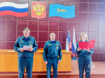 Сотрудники областного чрезвычайного ведомства приняли участие в торжественных мероприятиях, посвященных Дню Государственного флага РФ