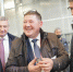 Гендиректор СКТБ «Курганприбор» получил «поющий» подарок к юбилею - Область 45
