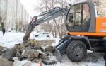 Посторонние объекты мешают коммунальщикам чинить сети в Кургане