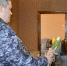 Росгвардия поздравила матерей погибших воинов правопорядка с 8 Марта - Росгвардия